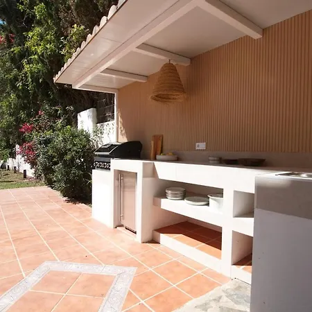 Beachside With Private Pool In * Marbella