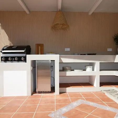 Beachside With Private Pool In Villa